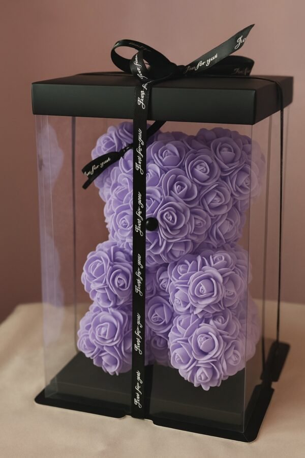 Мече от вечни рози в Лилаво