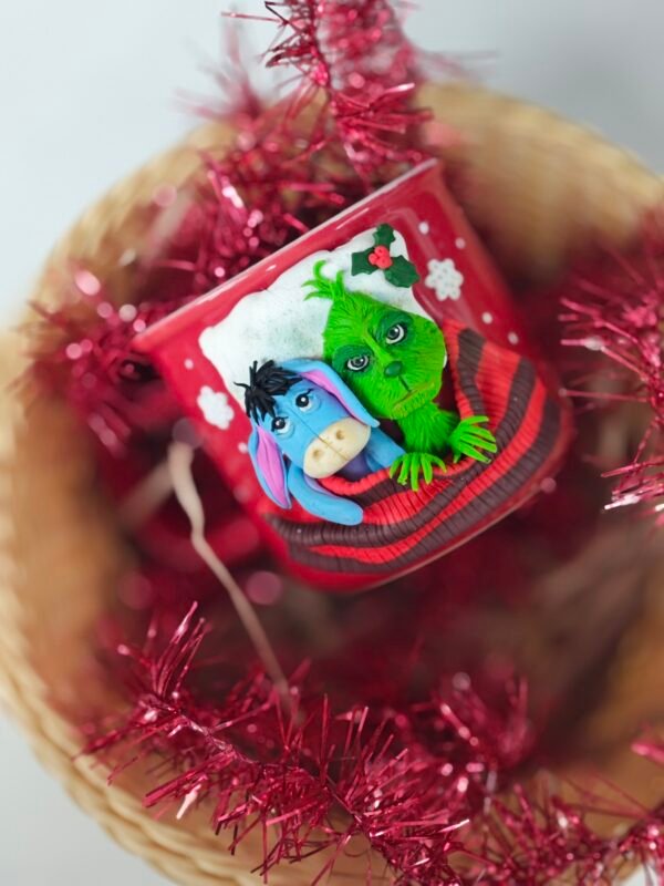 Чаша с  полимерна глина Гринч и Йори