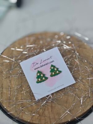 Обеци от полимерна глина "Коледнa eлха" 3