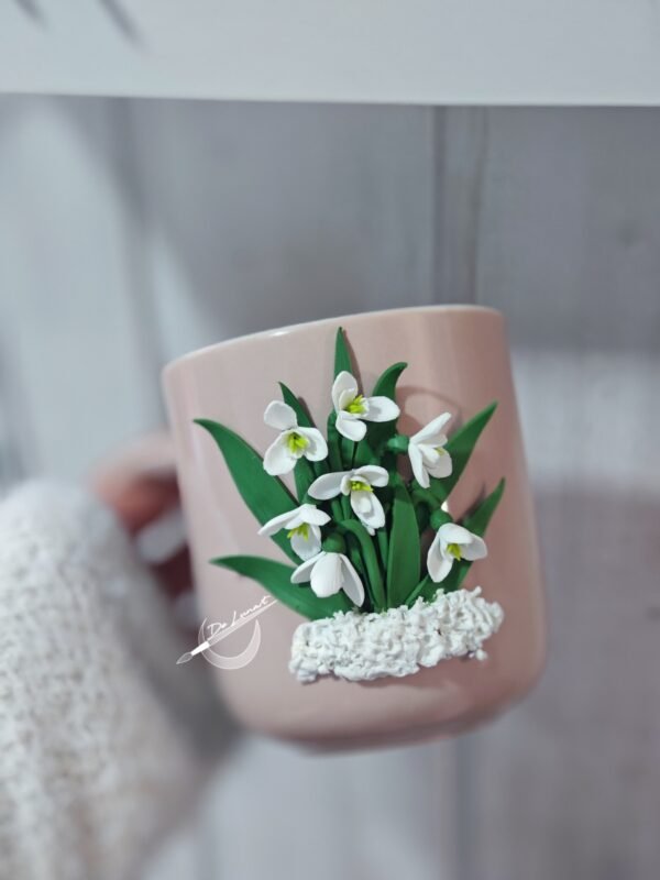 Чаша с полимерна глина "Кокичета"