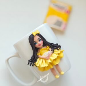 Чаша с полимерна глина – Кукла със сини очи